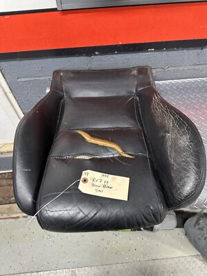 #99- MAZDA RX7 FD 1994 LH FRONT SEAT BOTTOM SECTION Leather Cracked Ripped