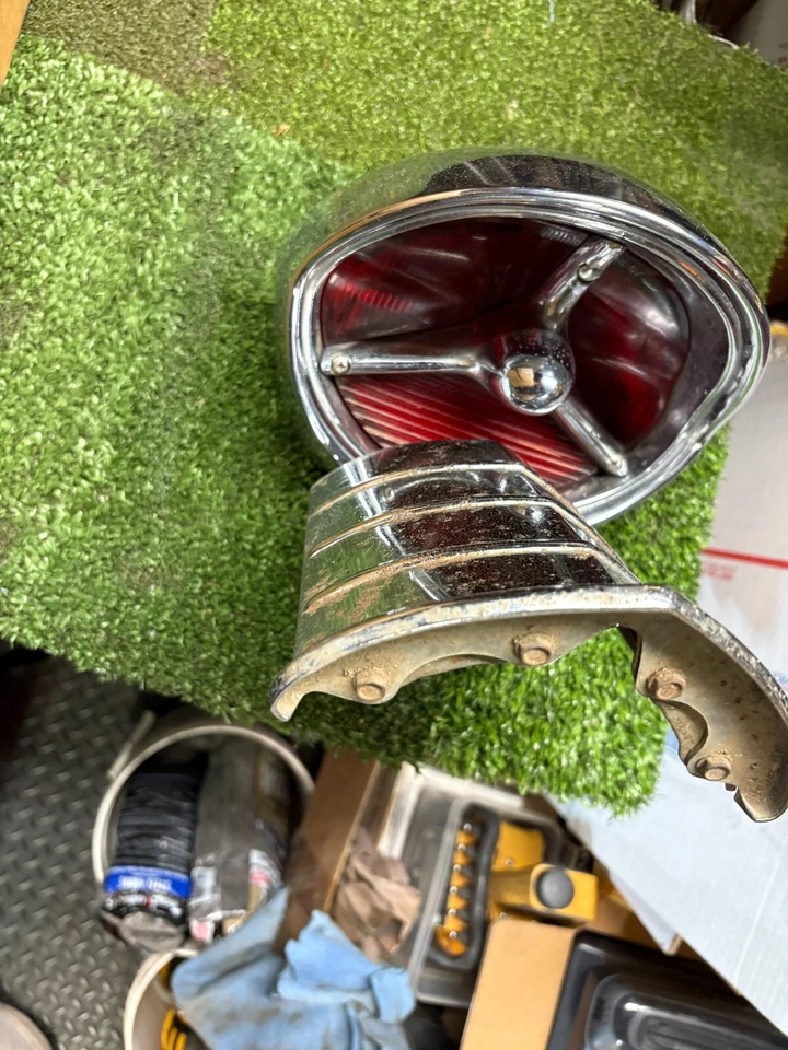 1957 OLDSMOBILE SUPER 88  TAIL LIGHTS - Image 4 of 4