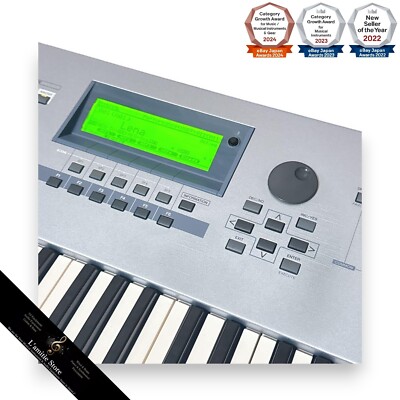 YAMAHA Motif ES6 61-Key Professional Keyboard Piano Synthesizer ES