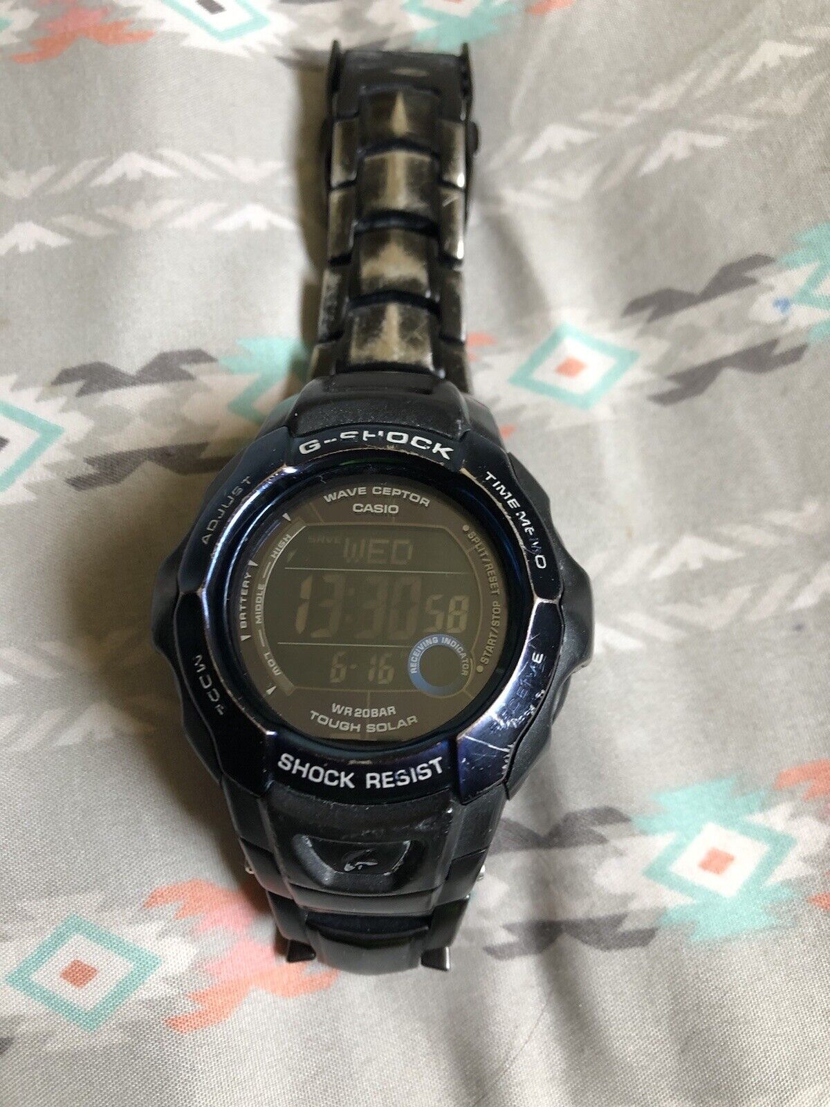 早い者勝ち❣️レアCASIO  G-SHOCK 腕時　2819 GW-700BDJ