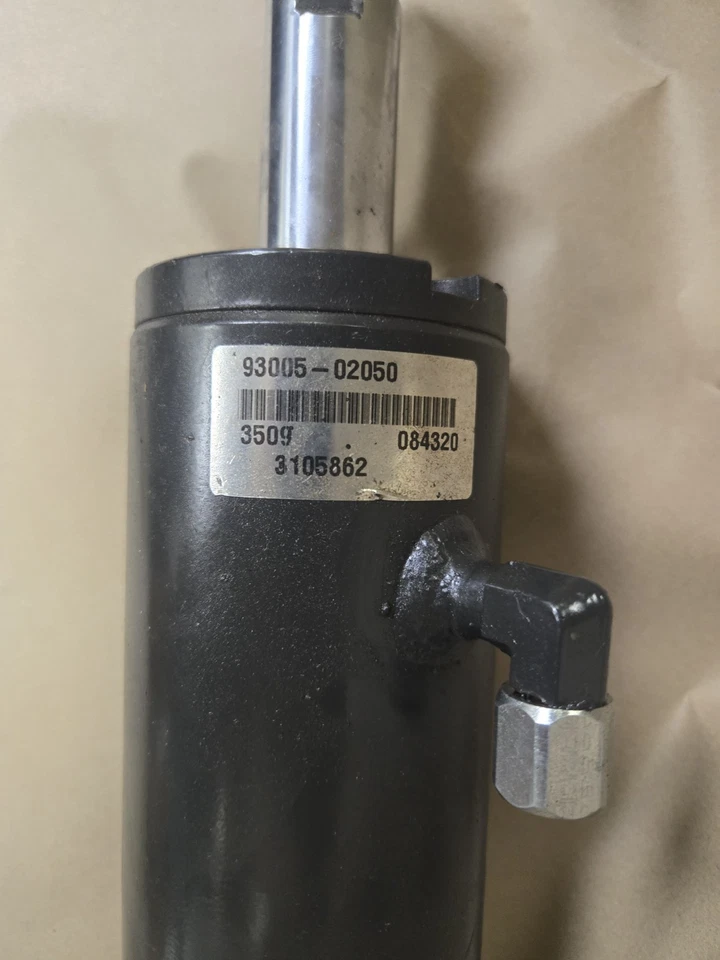 93005-02050 BUEN CILINDRO INCLINABLE MITSUBISHI USADO PARA ELEVADORES DE HORQUILLAS ¡ENVÍO GRATUITO! Foto 2 de 4