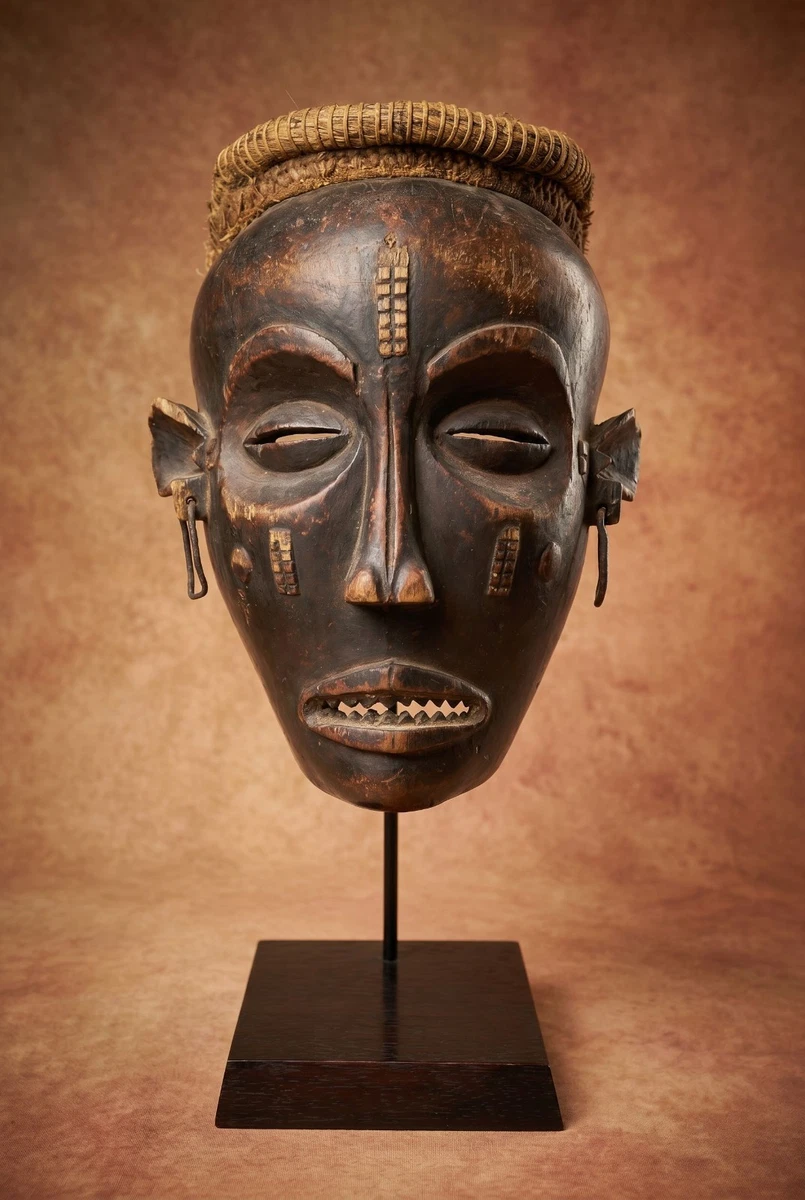 Preços baixos em Trono de máscaras da África antigas | eBay