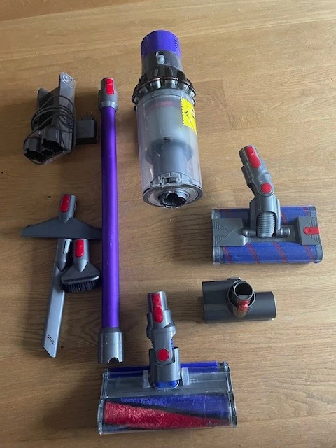 Dyson Cyclone V10 Akku-Stielsauger Staubsauger - Bild 2 von 4