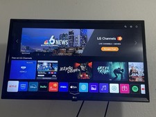 LG 32" LED Smart TV 720p HDMI Flat Screen Wall Mountable Black 32LM570BPUA