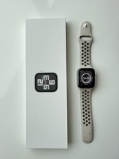 Apple Watch SE (2nd Generation) 40mm 2025 Aluminium Case - with Nike Sports band