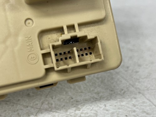 ⭐2019-2022 HYUNDAI VELOSTER N CABIN FUSE JUNCTION BOX RELAY ASSY OEM LOT2495 - 第 11/14 張圖片