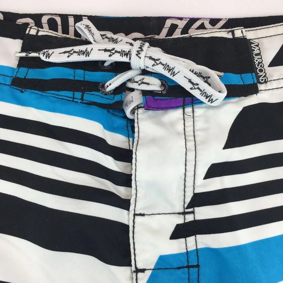 Bermuda de banho Maui & Sons masculina roxa azul branca listrada malha forrada M - Imagem 3 de 4