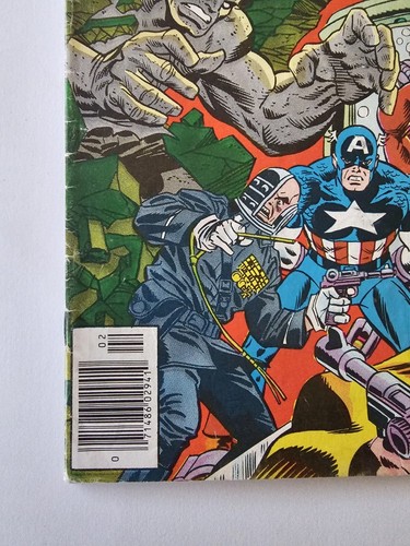 Marvel Comics Invaders Lot. Issues 4 And 13, Fine Condition. Captain America,... - Picture 6 of 12