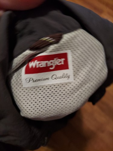 Wrangler Men's Large Performance Series Moisture Wicking Shirt Model Gray - Picture 4 of 4