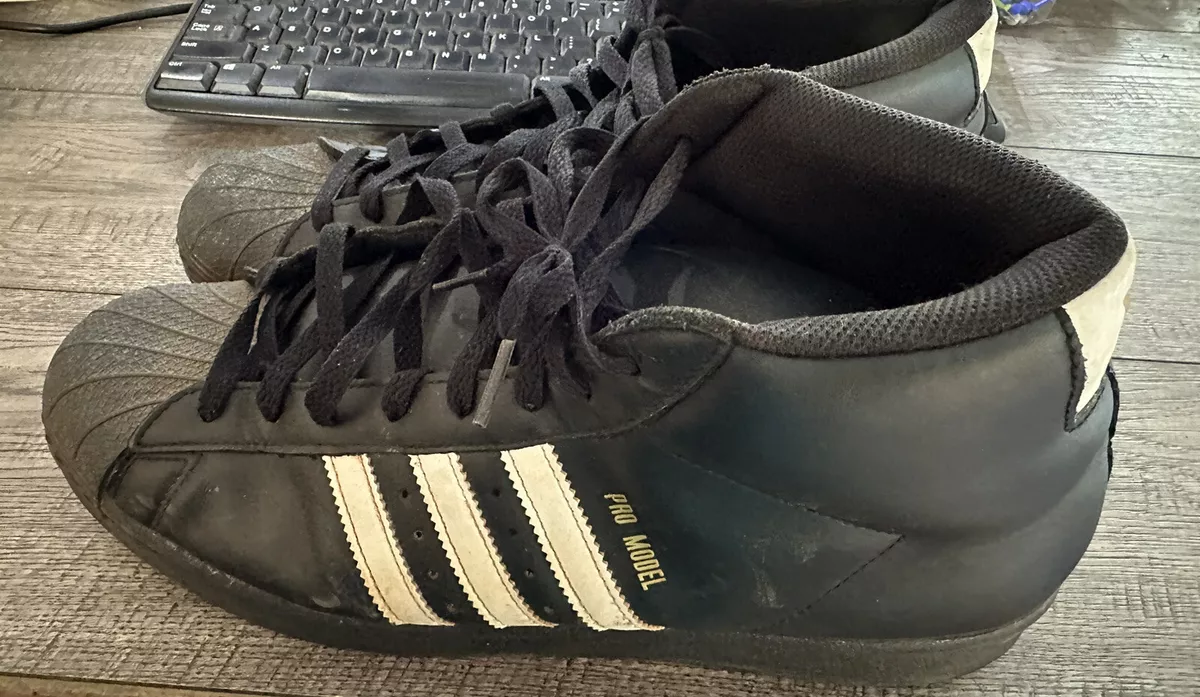 Adidas Men s size 11 EU46 Pro Model OG Superstar Sneaker Black