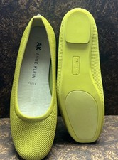 Women's 9M AK Anne Klein iFlex Yellow Ballet Flat Slip on Shoes