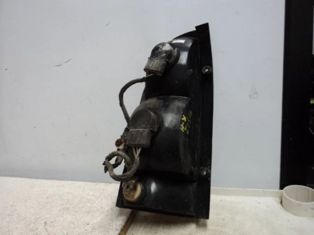 Passenger Right Tail Light Fits 92-93 CHRYSLER NEW YORKER (FWD) C-46216 - Image 2 of 2