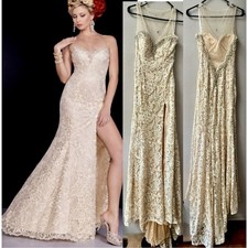 PANOPLY ILLUSION  BEADED SWEETHEART NECKLINE SLEEVELESS LACE GOWN CHAMPAGE Sz. 4