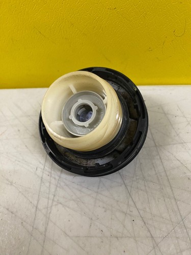 1998-2014 SUZUKI GRAND VITARA GV PETROL / DIESEL FUEL CAP - Picture 24 of 24