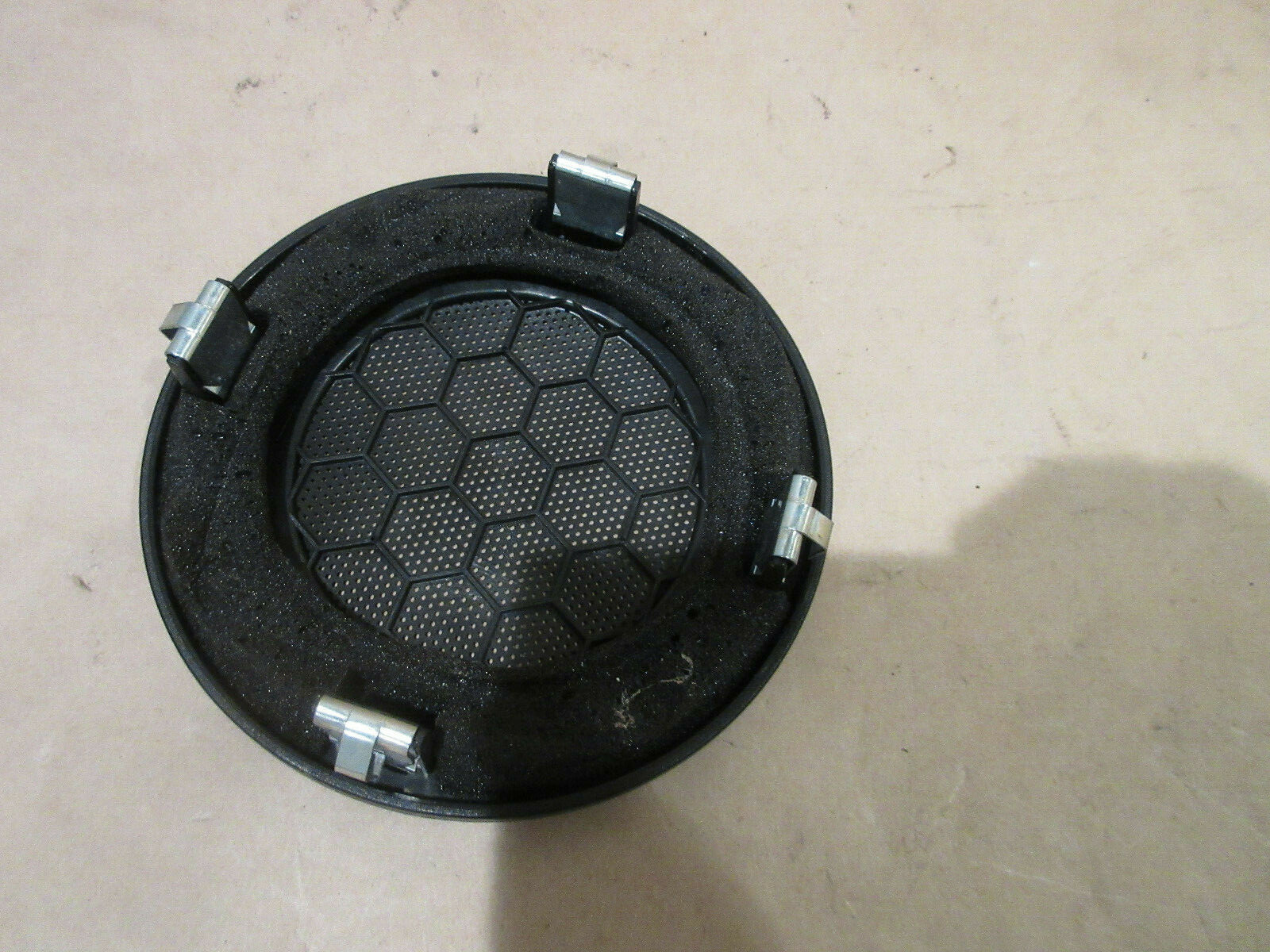 Maserati Quattroporte 03-08  Bose Dash Tweeter Speaker Grille / Cover 66551500