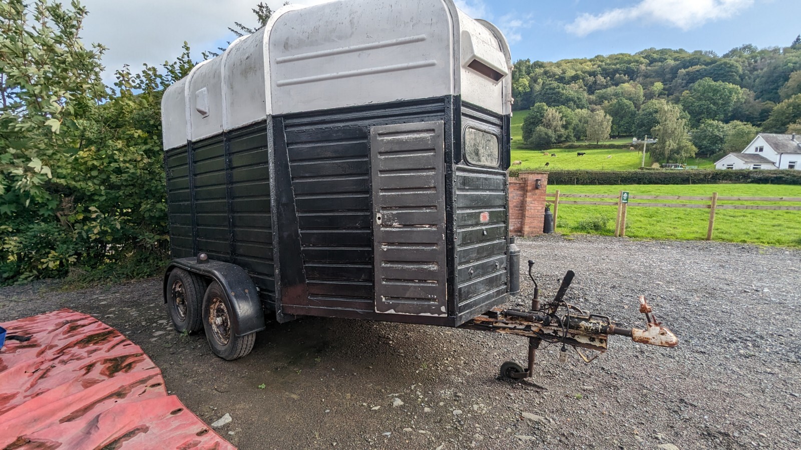Vintage rice horse box trailer With Good Solid Refurbished Oak Floor