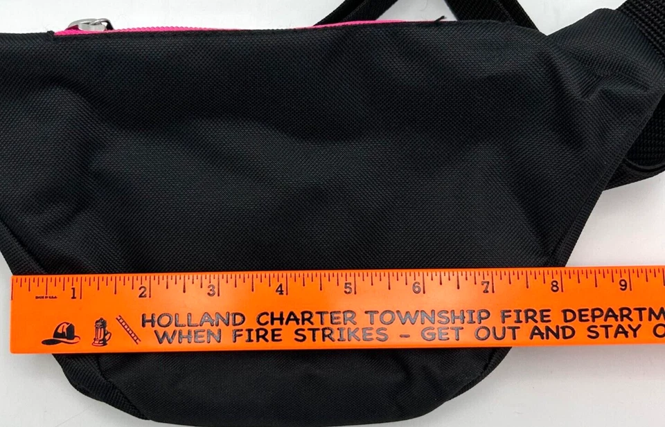 Everest Fanny Pack 044KD preto com acabamento rosa 3 seções - Imagem 4 de 4