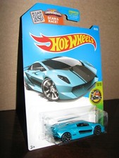Hot Wheels 2016 80 Exotics 10 LAMBORGHINI SESTO ELEMENTO Light Blue NEW