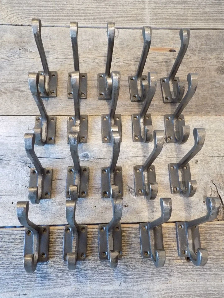 20 GANCHOS DE METAL PERCHERO SOMBRERO RESISTENTE 3 1/2" HIERRO ALMACENAMIENTO OLLAS SARTENES ARMARIO Foto 2 de 4