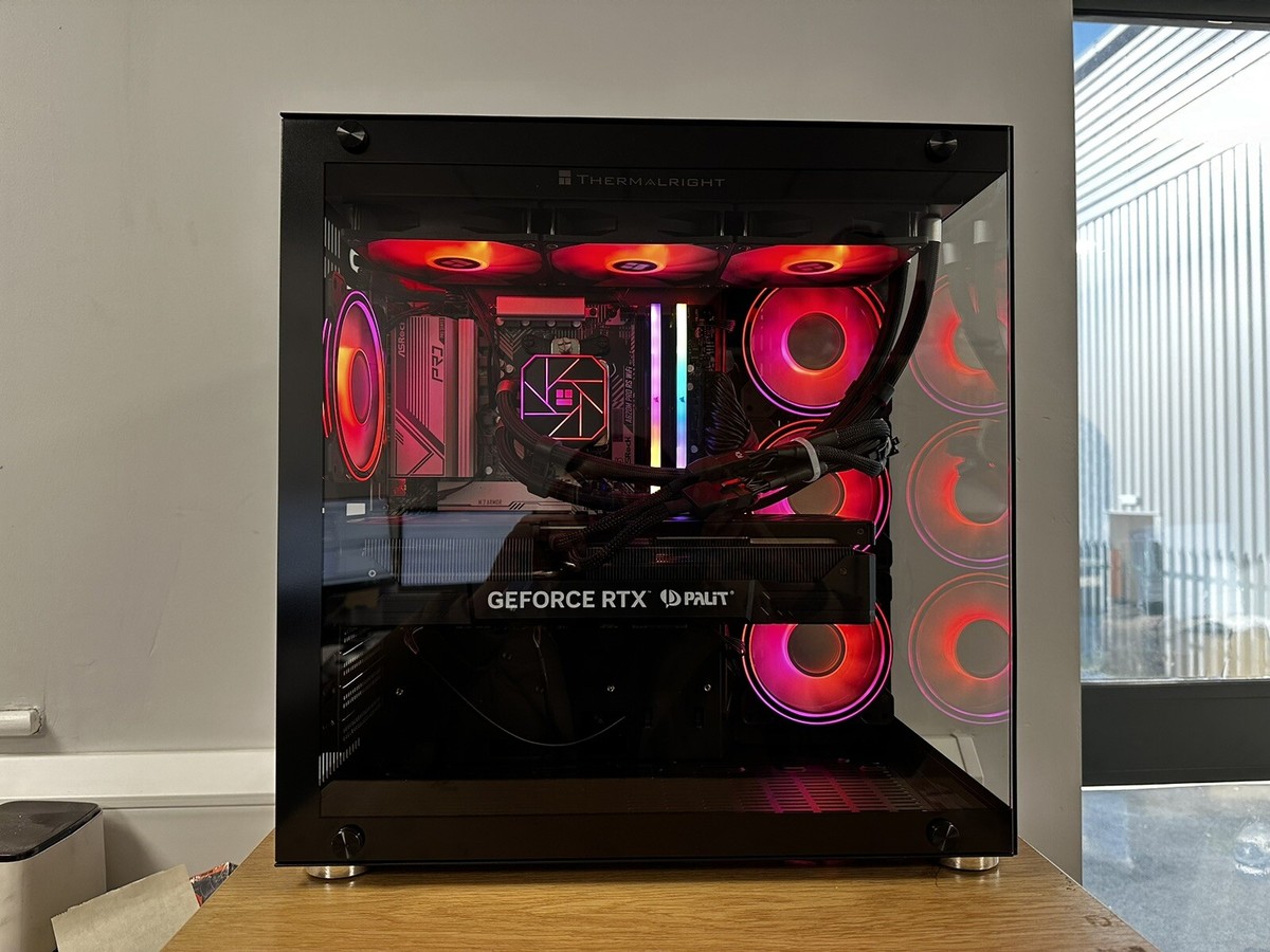 RTX 4080 SUPER Gaming PC: 32GB, 2TB SSD, 7800X3D, Glass, RGB