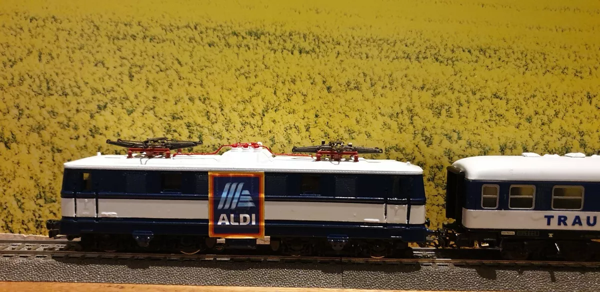 RARE LOT M RKLIN H0 ALDI E LOK 1141.02 NUM RIQUE 3 WAGONS PEINTS
