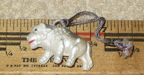 Puffy Bison Buffalo Japan Charm Cracker Jack Prize Gumball Celluloid Wild West - Picture 1 of 2