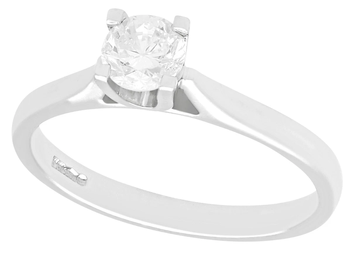 Contemporary 0.45 Ct Diamond and Platinum Solitaire Ring Circa