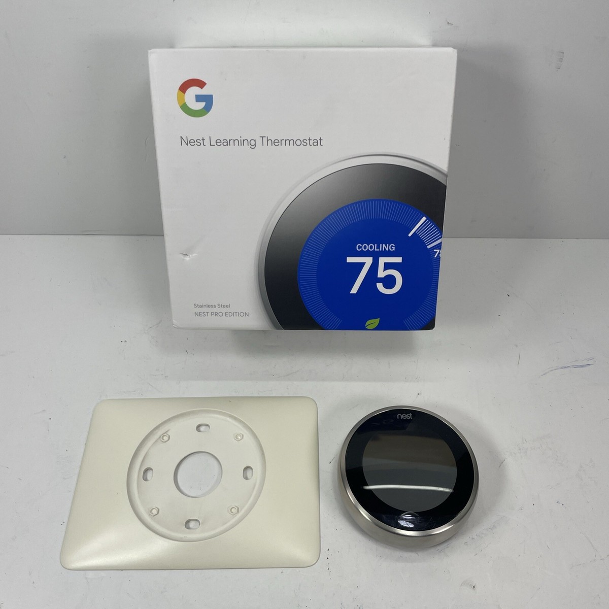 Nest Learning Thermostat サーモスタット VALUE PACK: Nest Learning Thermostat 3rd gen + 1x Room