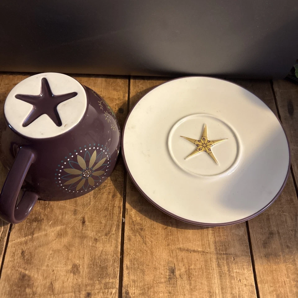 Starbucks Cup & Saucer Holiday 2006 Star Purple and Gold Set 12 oz Taza Taza Taza de té Foto 3 de 4