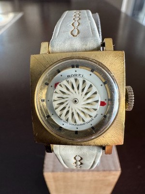 VINTAGE LADIES ERNEST BOREL COCKTAIL KALEIDOSCOPE WRISTWATCH KEEPING TIME 17J