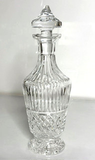 Vintage WATERFORD CRYSTAL WINE DECANTER Maeve Cut with Matching STOPPER IRELAND