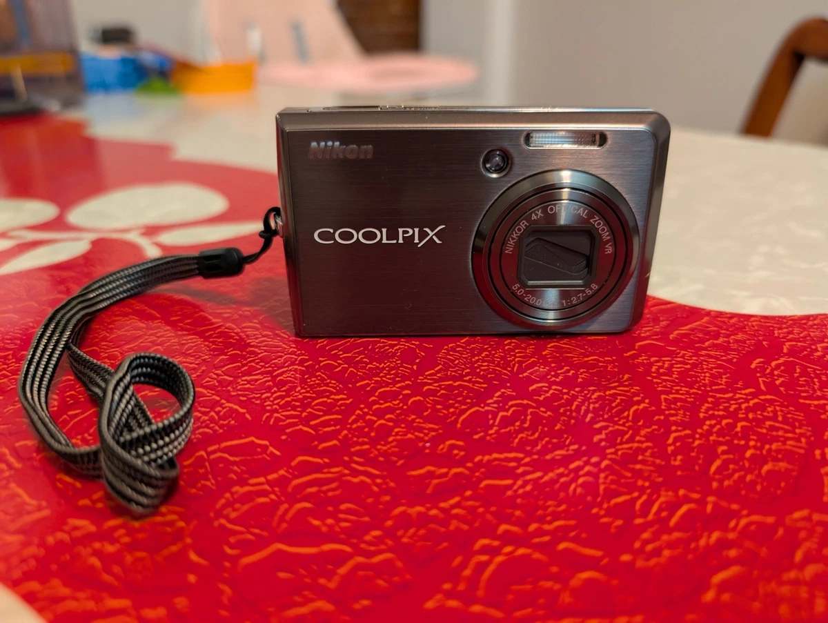 Nikon COOLPIX S600 デジタルカメラ⭐︎完備品 Amazon.com : Nikon Coolpix S600 10MP Digital Camera with 4x Wide