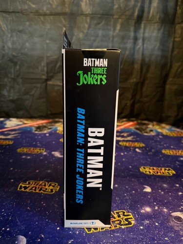 Figura de acción DC COMICS -McFarlane Toys DC Multiverse BATMAN Three Jokers 7" ¡¡NUEVA!!! - Imagen 6 de 6