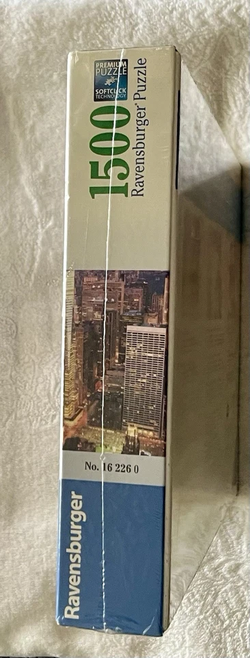  Ravensburger "Midtown Manhattan NYC" Jigsaw Puzzle 1500 piece Factory Sealed - Image 3 of 3
