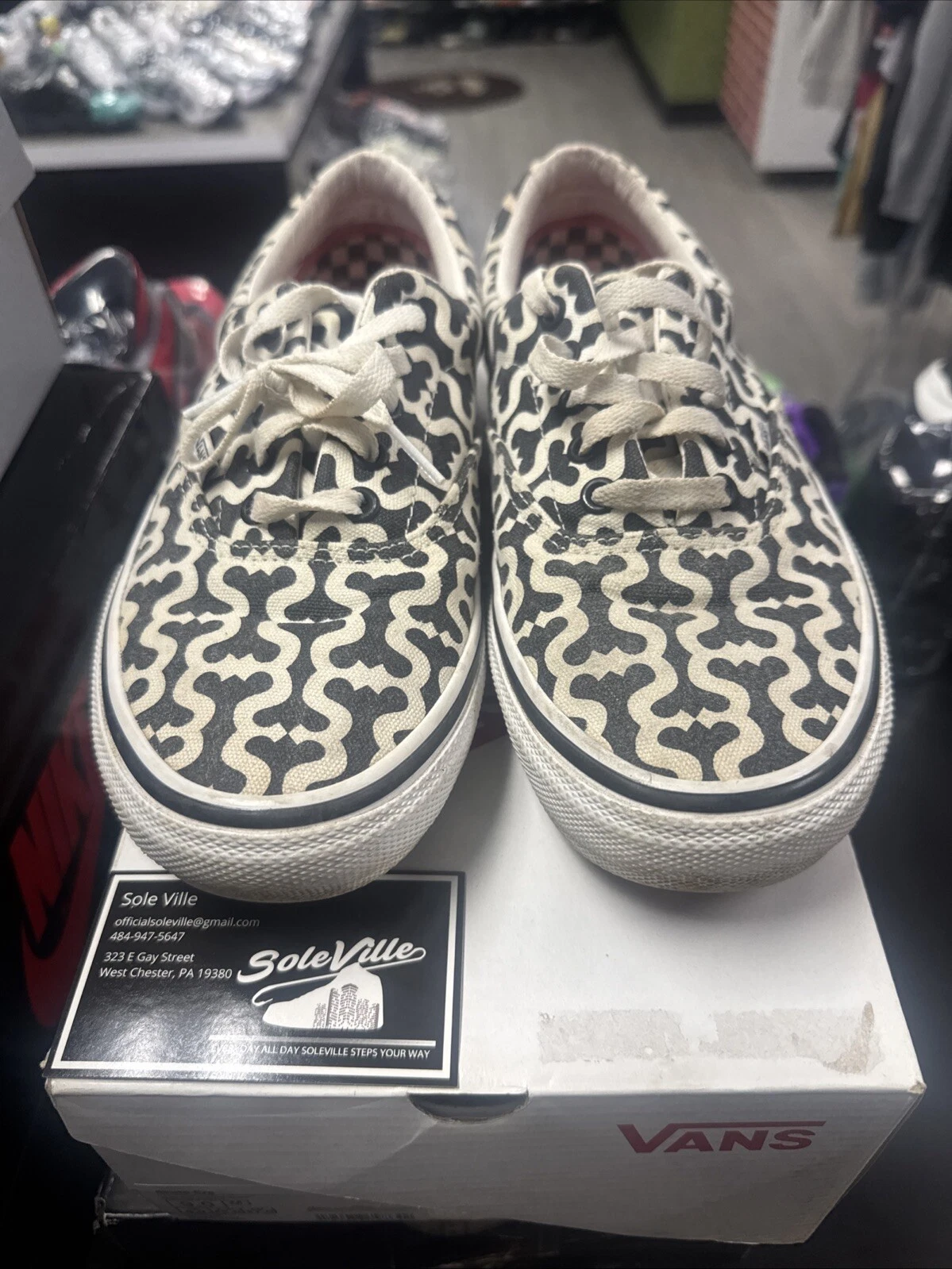Taille 9   VANS Supreme x Era Monogramme S   Noir