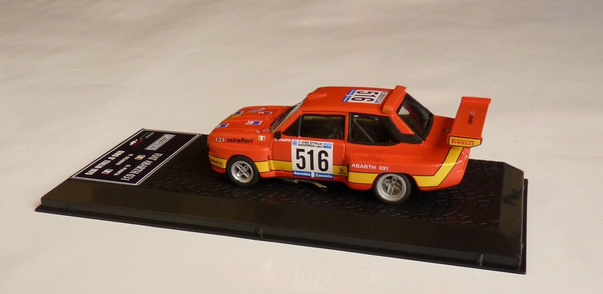 1/18 アバルト 031 ジロ デ イタリア 1975 プレゼンツィオーネ 1/18 アバルト 031 ジロ デ イタリア 1975 プレゼンツィオーネ