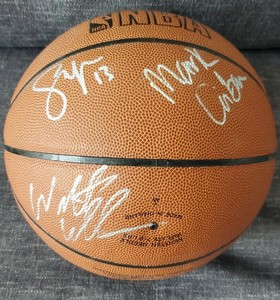 steve nash autographed basketball