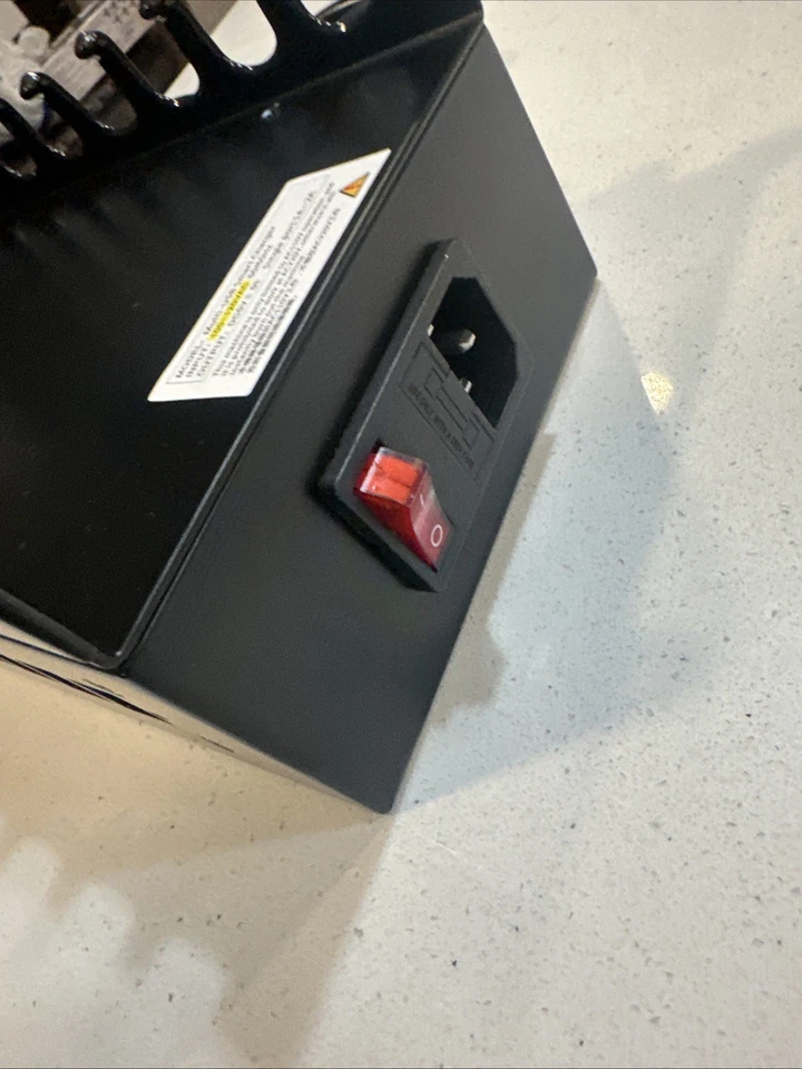 Multiport USB Charging Station for Party, 2023 New Stytle 22-Ports Charging S... - Image 3 of 4