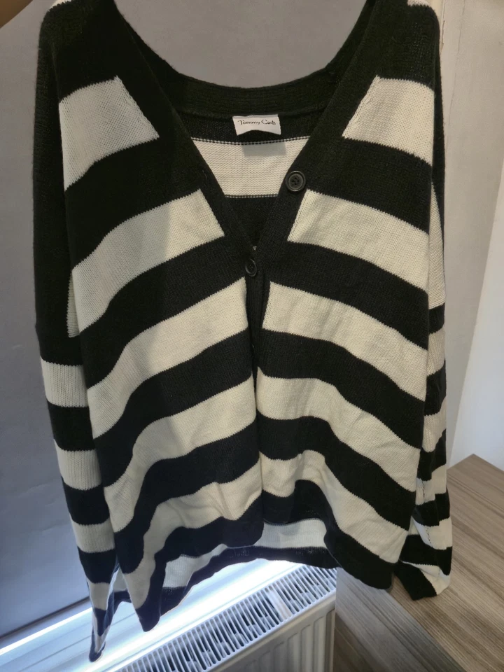 Cárdigan a rayas blanco y negro Maison Margiela x Tommy Cash Foto 3 de 3