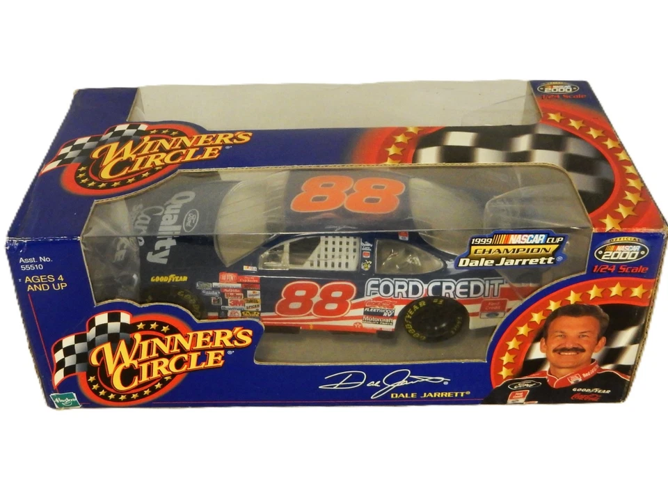 #88 NASCAR 1:24 Die Cast, Dale Jarrett, Ford Credit, 2000 Ford Taurus - Image 2 of 4