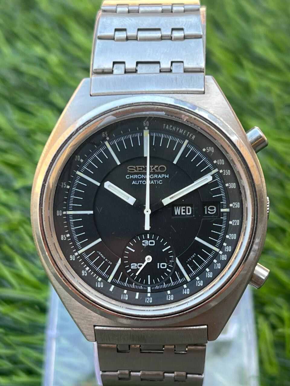 seiko day date donald duck basketball