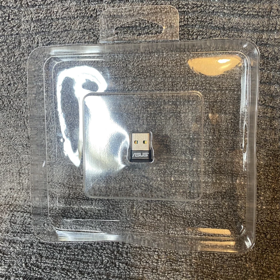 ASUS USB-BT400 USB 2.0 Bluetooth 4.0 Adapter - Image 4 of 4