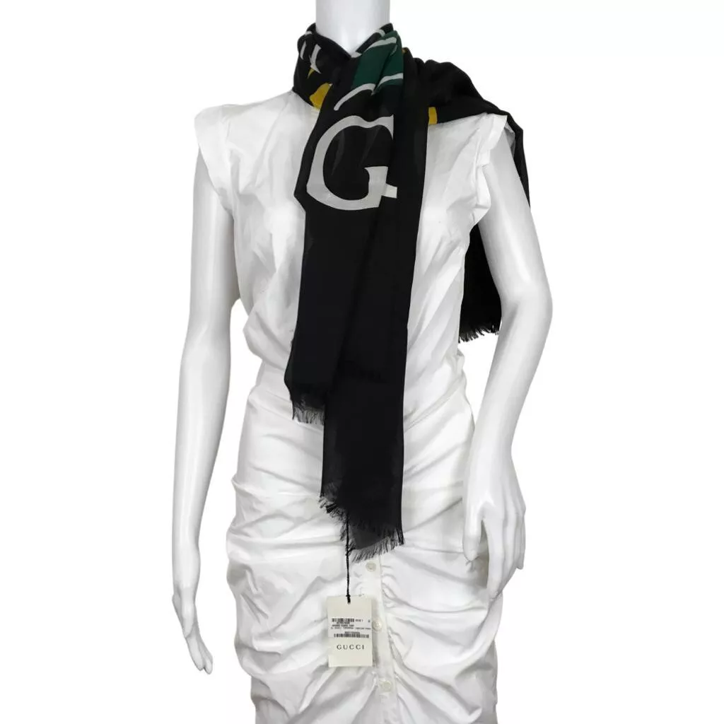 Foulard carré châle noir Gucci femme modal soie logo coco capitan taille 55x55