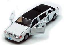1999 Lincoln Town Car New York Stretch Limousine Taxi 1:38 diecast White