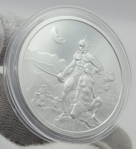 Frank Frazetta Swordsman of Mars 2 oz .999 Fine Silver Round GSM - Picture 2 of 11