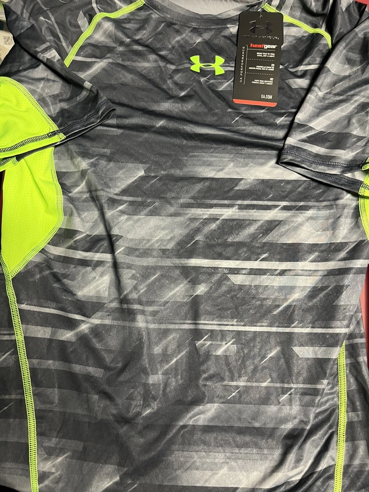 Camicia Under Armour da uomo grande nuova