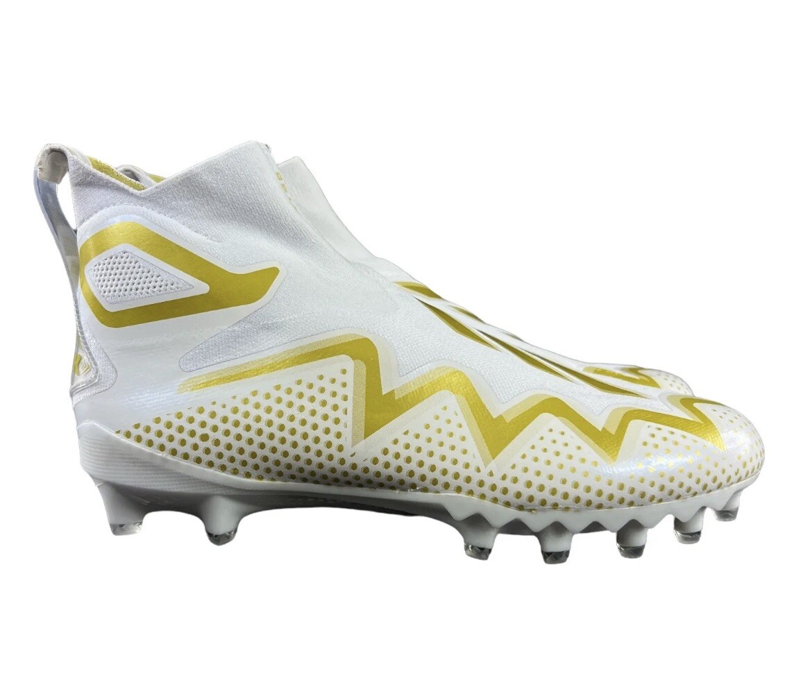 Adidas Freak Ultra 22 White Gold Metallic Football Cleats  display picture 3
