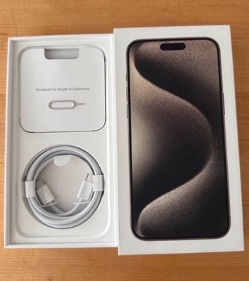 iPhone 15 Pro Max 256 GB Silber Guter Zustand