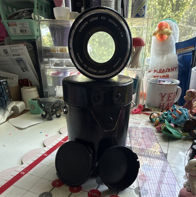 Canon FD Series 100mm f/2.8 Manual Focus Prime Telephoto Lens w/Case