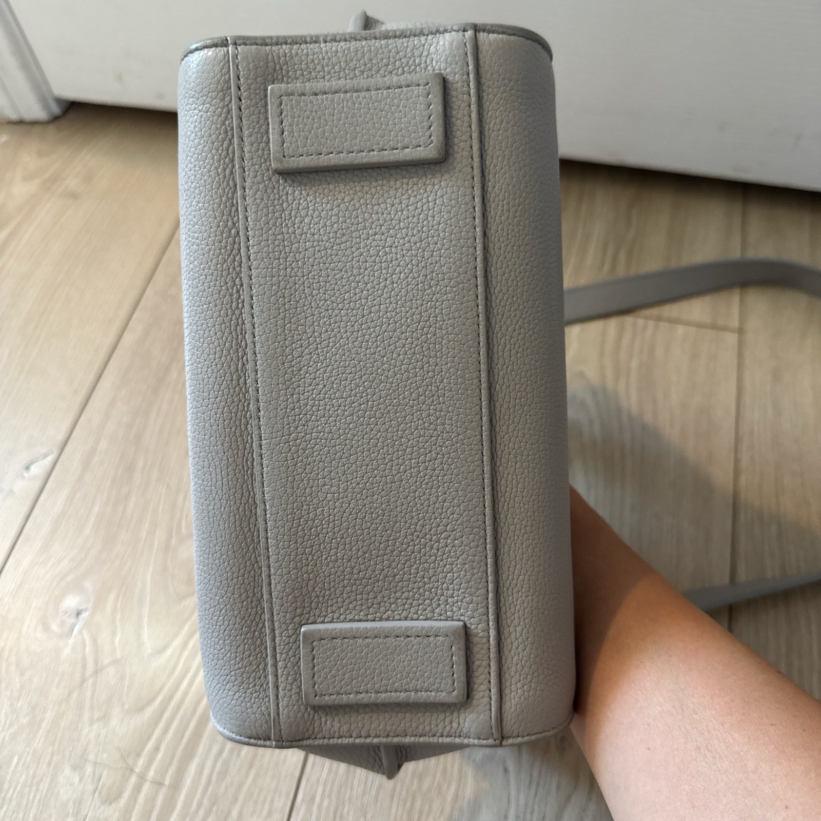 Saint Laurent Sac de Jour Nano Souple Grigio